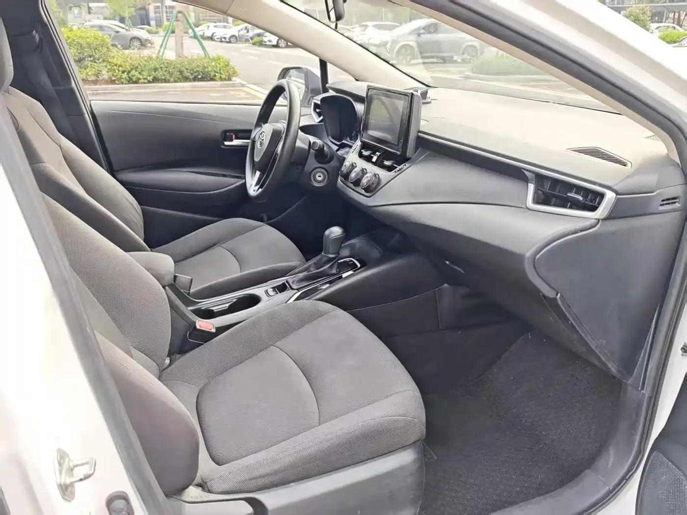 Toyota Corolla 2022 TNGA 1.5L CVT Pioneer Edition фото 16