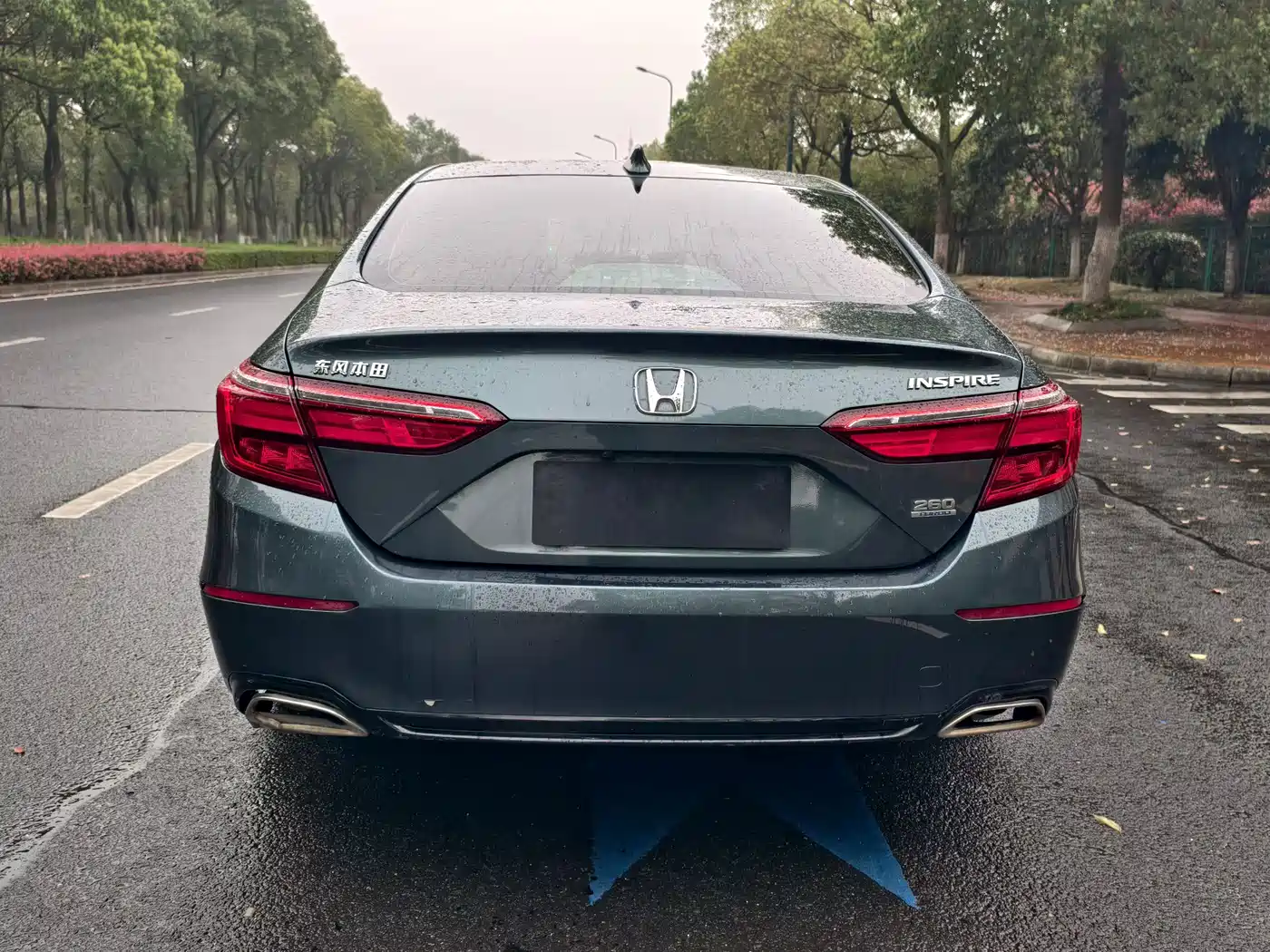 Фото 8 - Honda Inspire