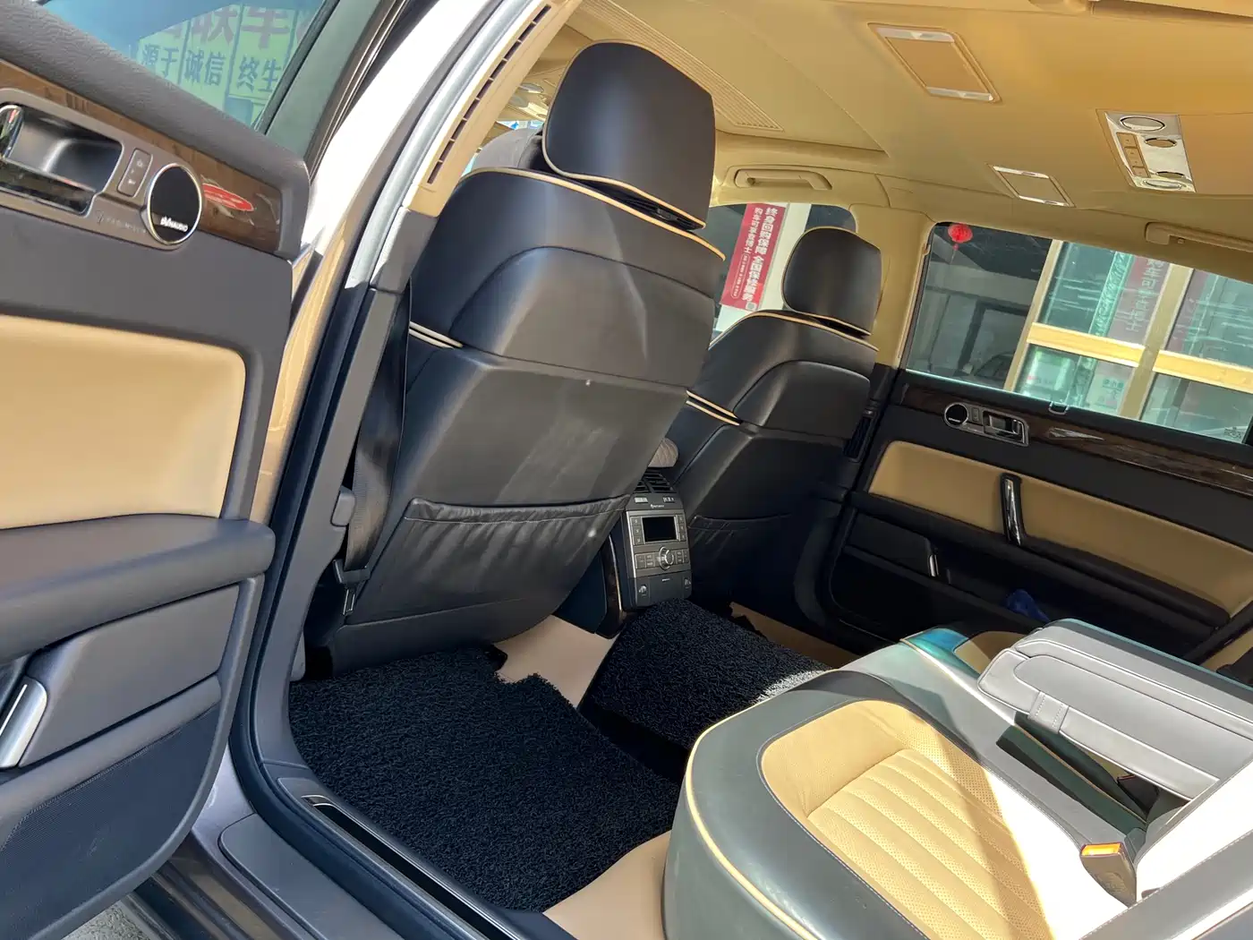 Volkswagen Phaeton 2012 3.0L Elite Custom фото 5