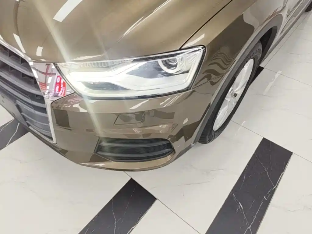 Фото 24 - Audi Q3