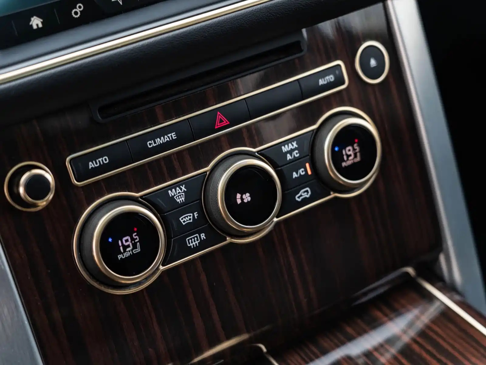 Фото 25 - Land Rover Range Rover