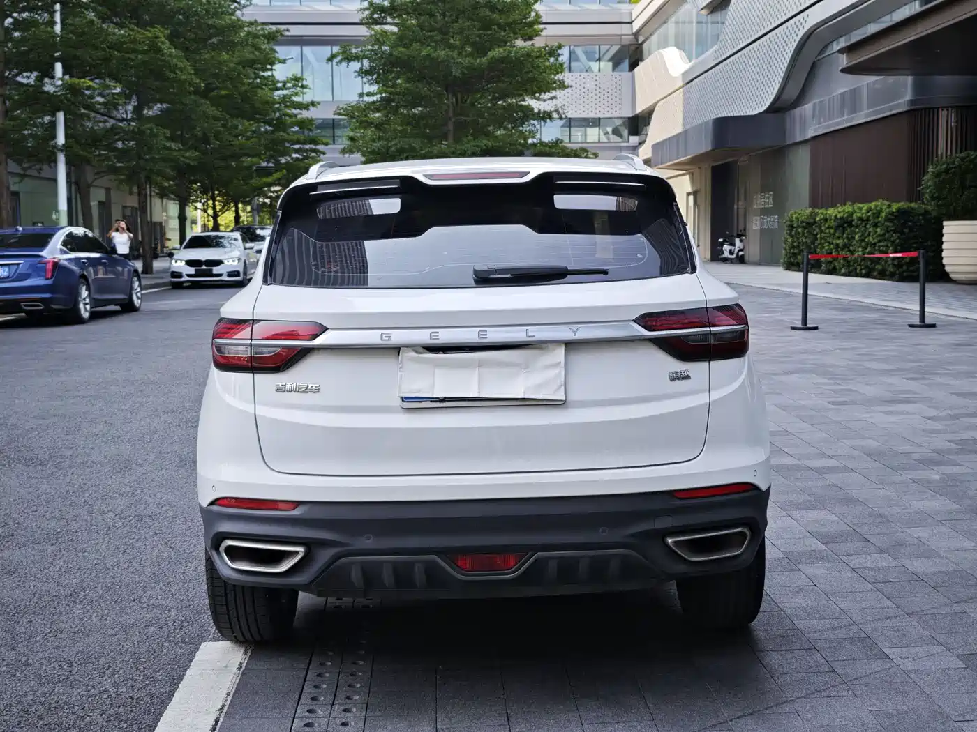 GEELY AUTOMOBILE BINYUE