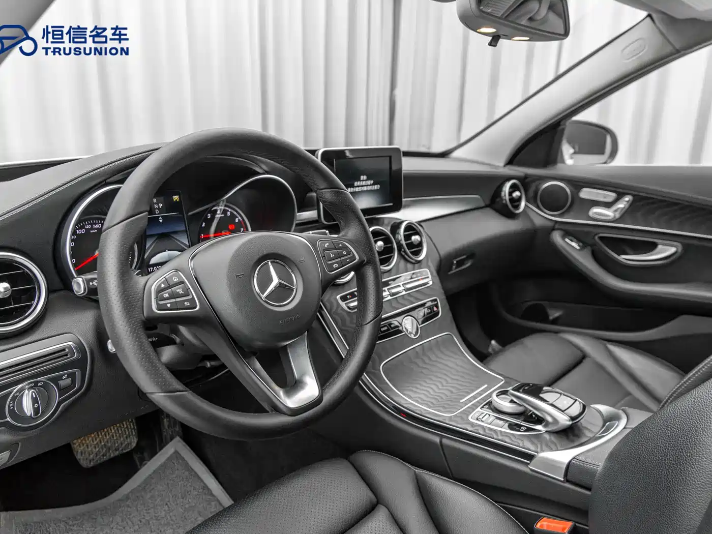 Mercedes-Benz C-Class 2017 Facelift C 200 L Sport Edition фото 11