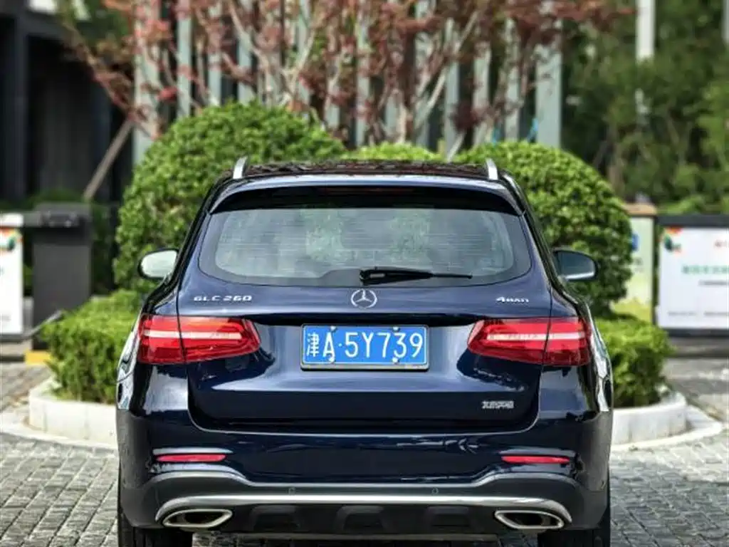 Mercedes-Benz GLC 2018 Facelift GLC 260 4MATIC Luxury фото 4