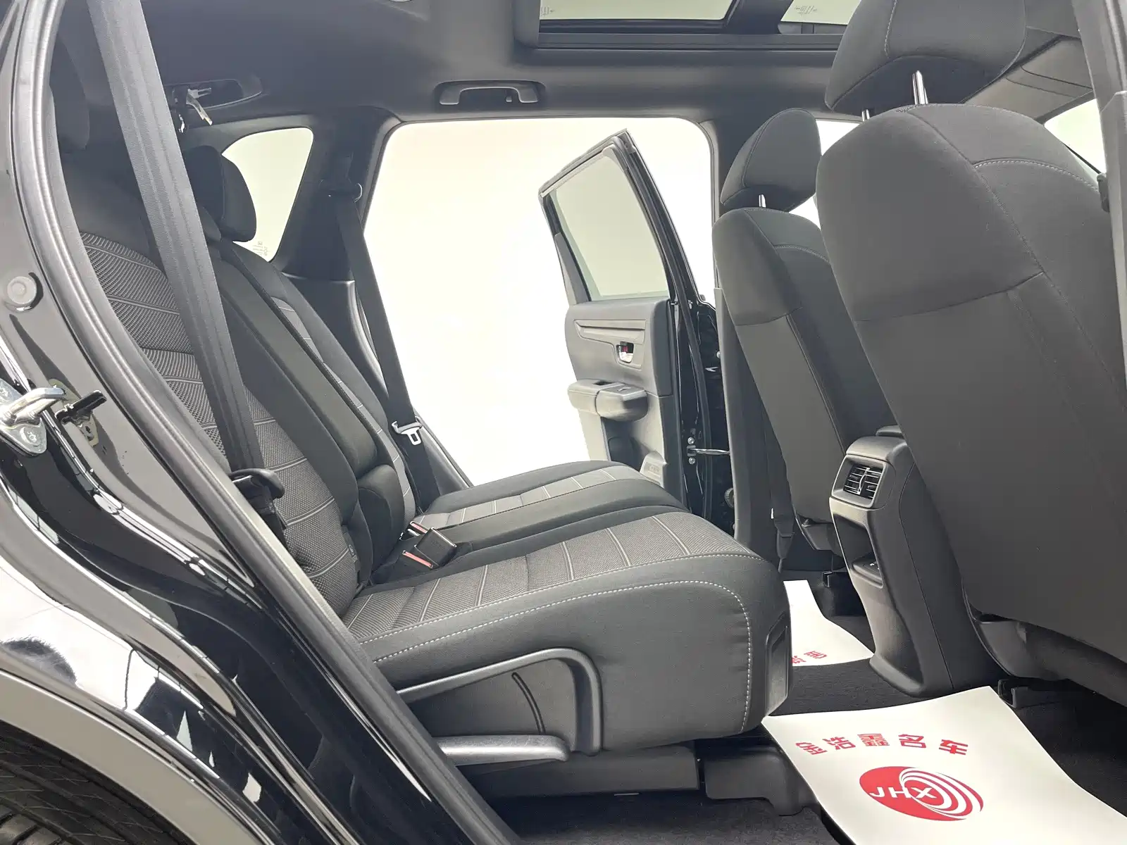 Photo 11 - Honda CR-V