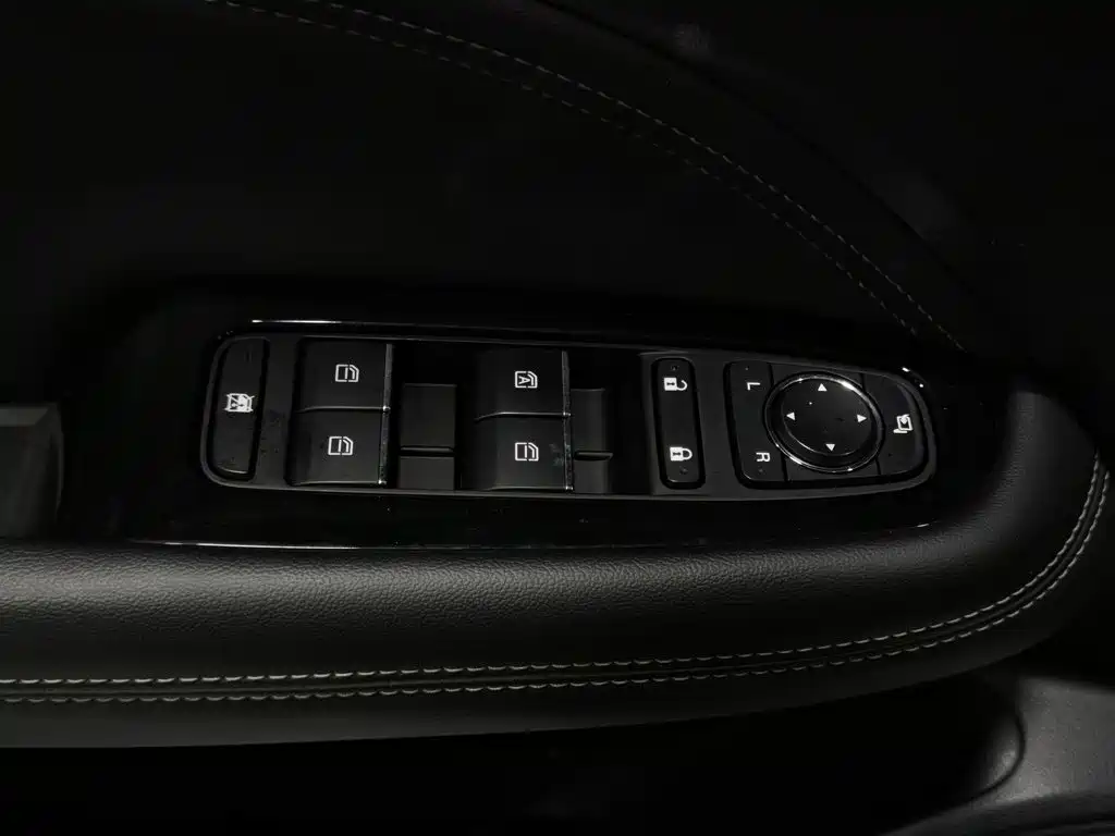 GAC Trumpchi Trumpchi GS5 2021 2021 Advanced 270T Tech Zhiling Edition