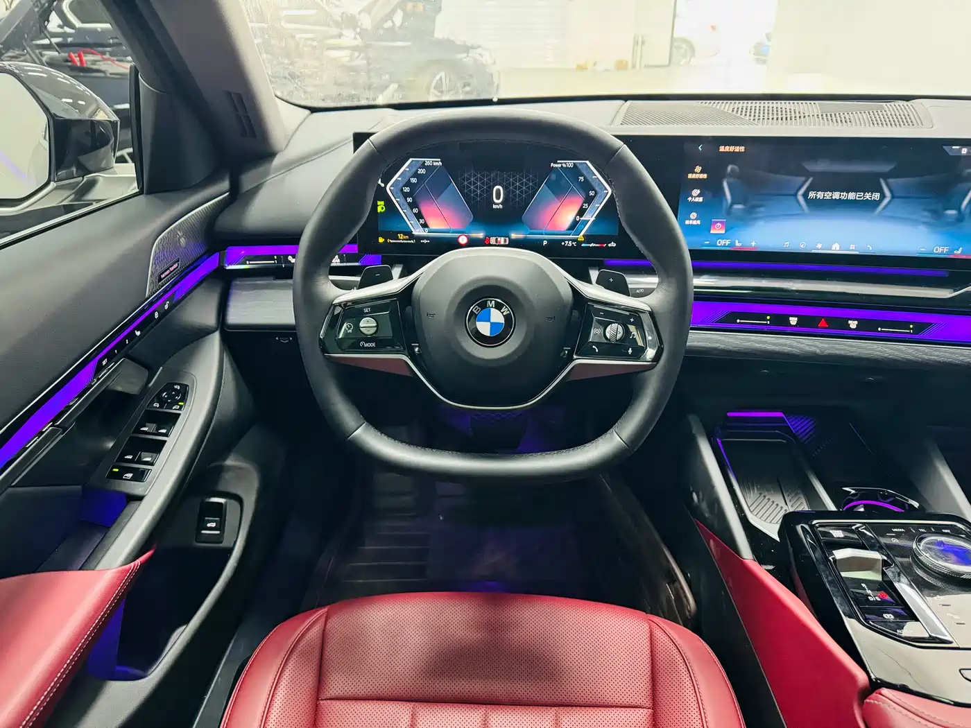 BMW 5 Series 2025 530Li Leading Luxury Package фото 5