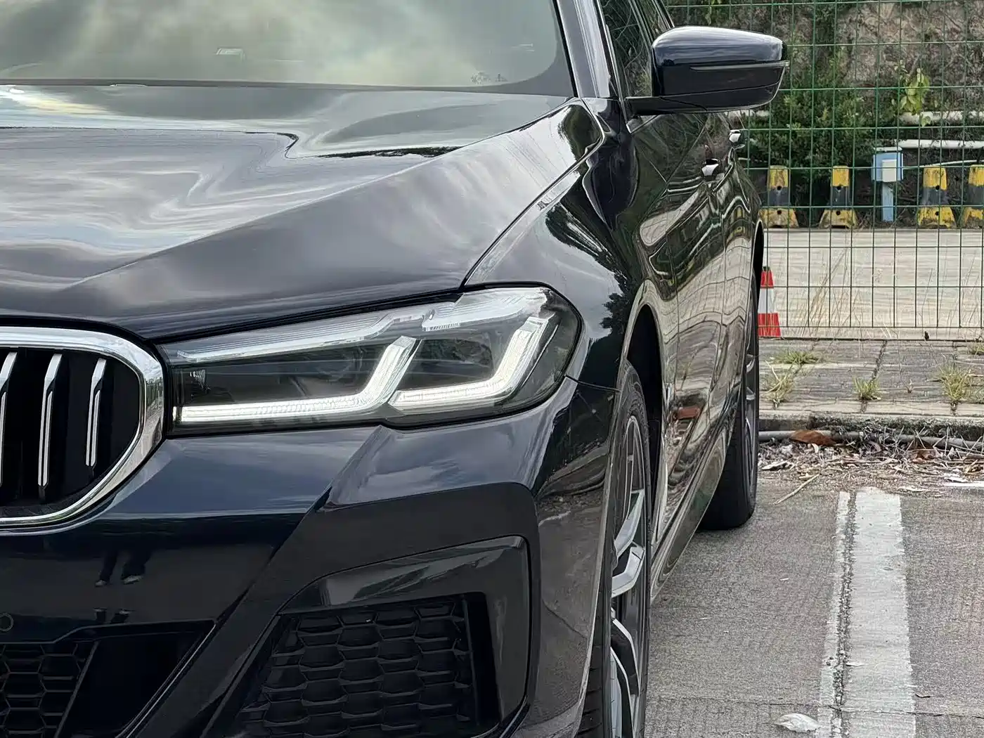 BMW 5 Series 2022 525Li M Sport Package фото 10