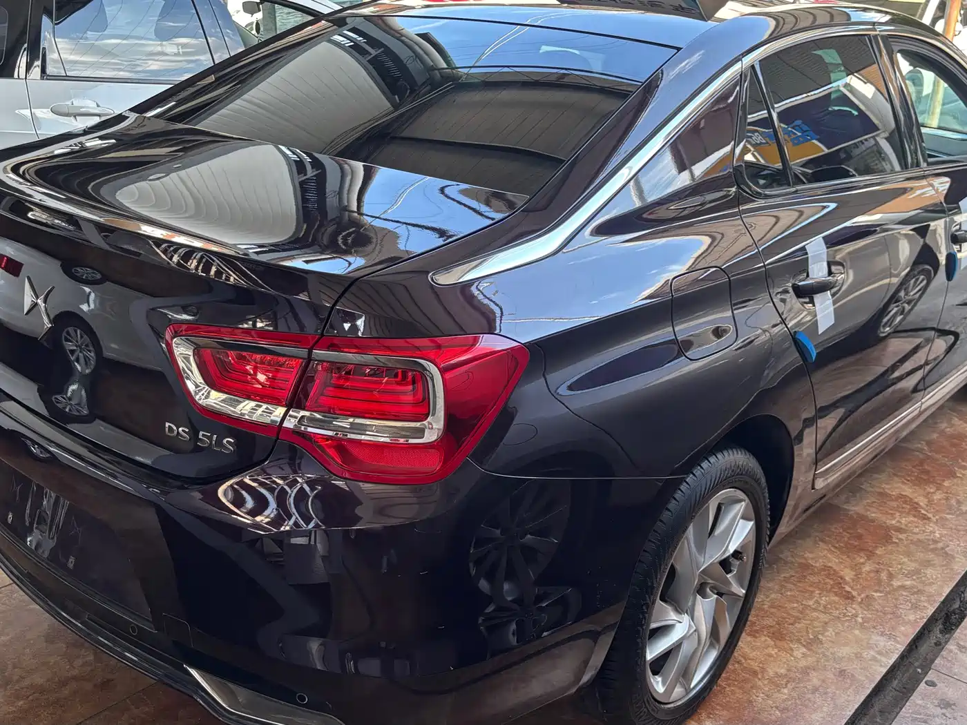 DS 5LS 2018 2016 1.6T Style Edition THP160