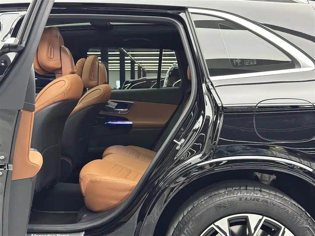 Mercedes-Benz GLC New Energy 2025 350 e L 4MATIC Collector's Edition фото 7