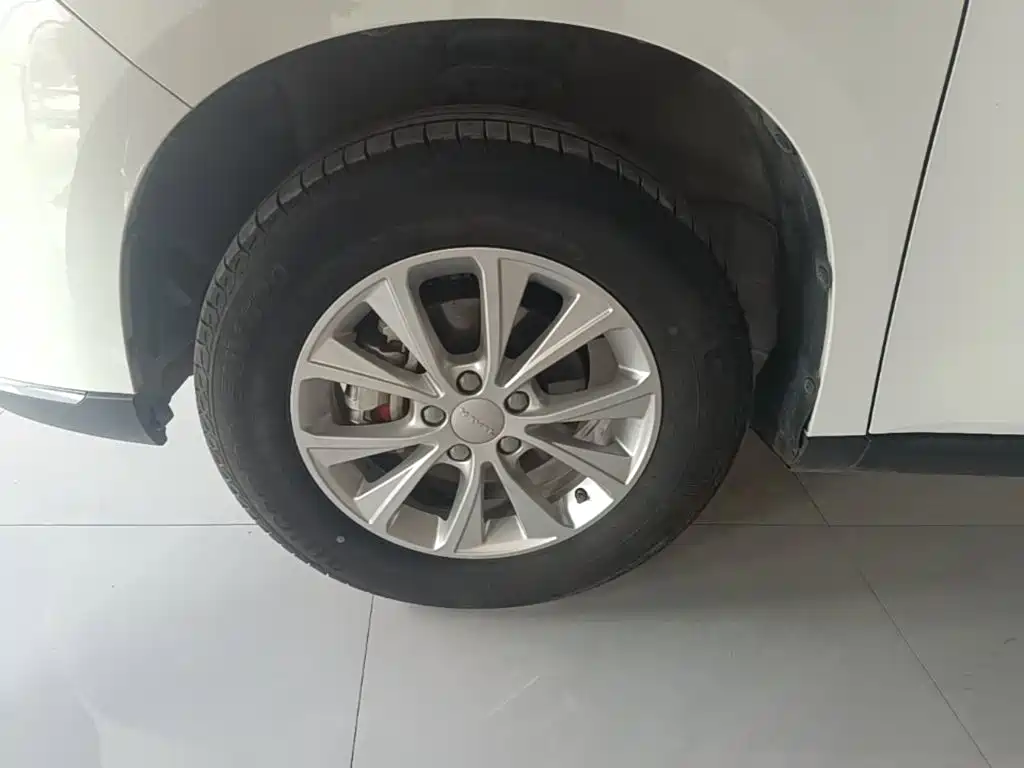 Haval M6 2024 2023 PLUS 1.5T DCT Luxury Smart Connect