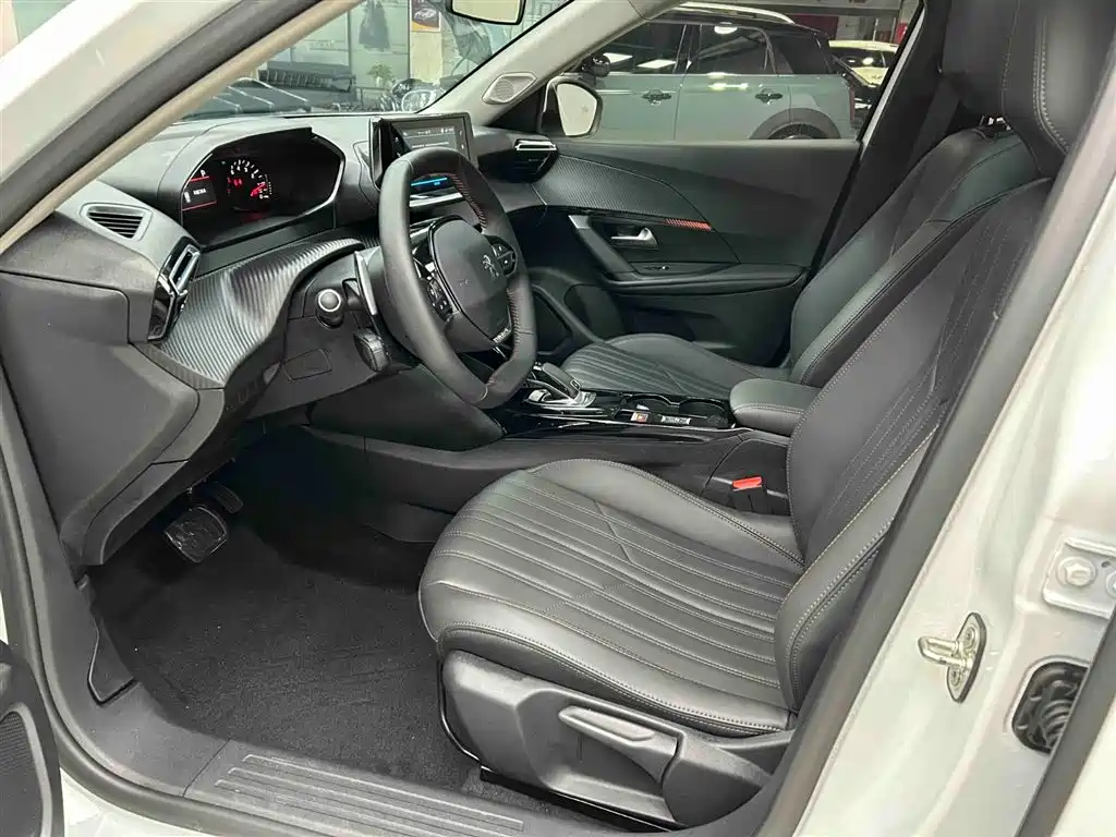 Peugeot 2008 2022 230THP THE ONE фото 12