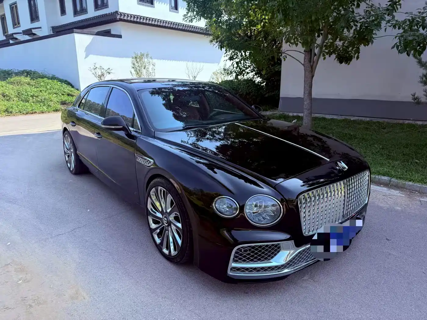Bentley Flying Spur 2013 6.0T W12 Luxury Edition фото 2