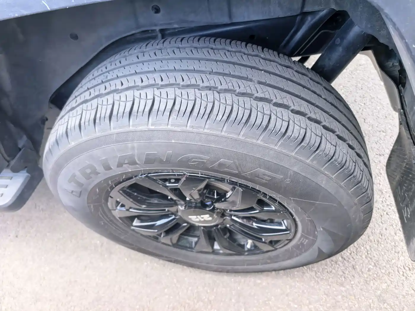 212 T01 2025 2024 2.0T Explorer
