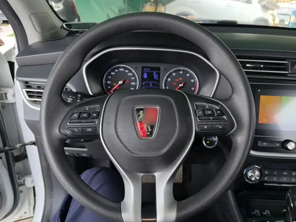 Фото 11 - Roewe RX3