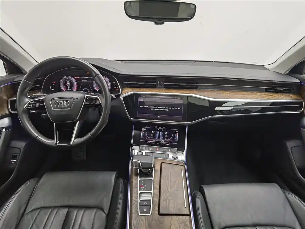Audi A6L 2021 45 TFSI Exclusive Elegance фото 5