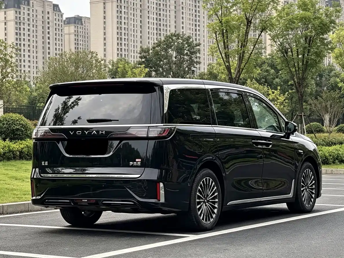 Voyah Auto Voyah Dreamer 2026 2025 Model PHEV Basic Version
