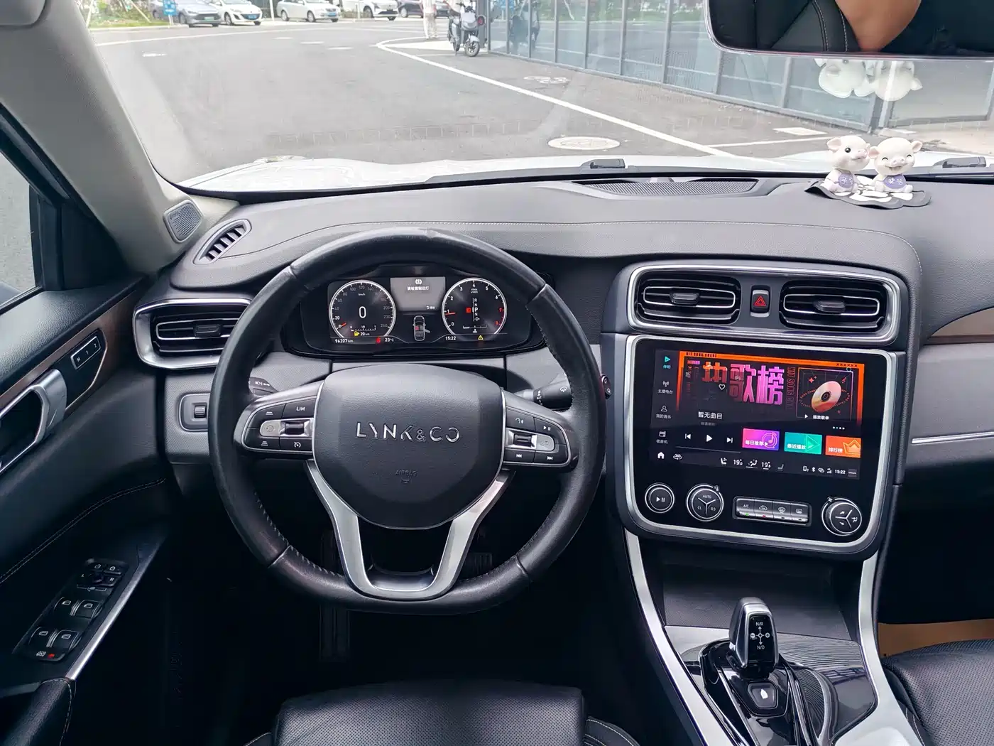 Lynk & Co 01 2019 2.0T 2WD Type Pro Version China VI фото 6