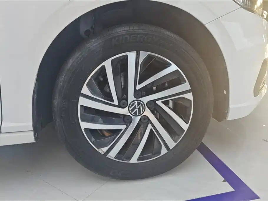 Volkswagen Lavida 2022 280TSI DSG Comfort Edition фото 6