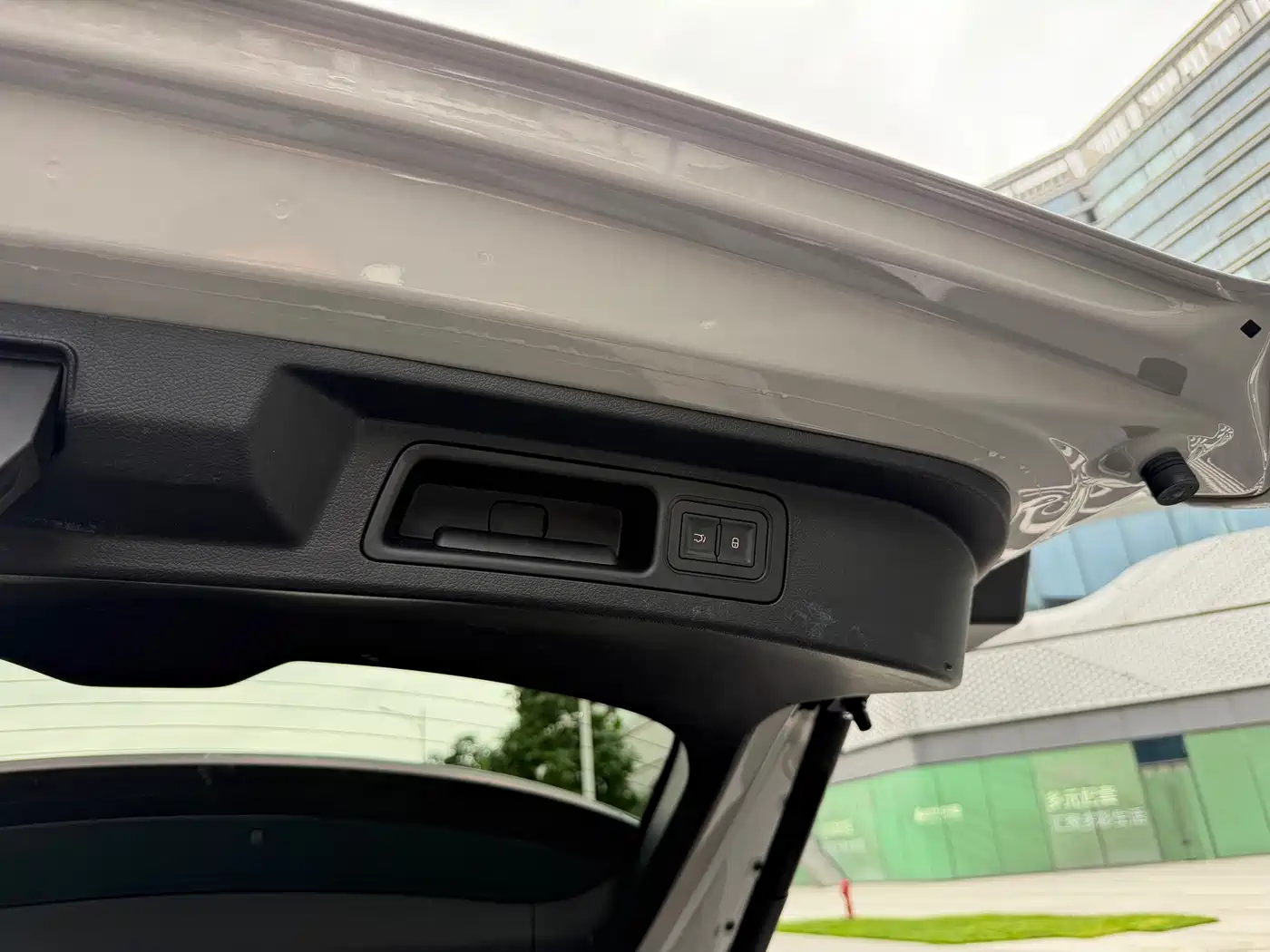 BYD Song PLUS PHEV 2023 Champion Edition DM-i 110KM Flagship фото 13