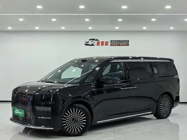 ZEEKR 009 2024 6-seat Executive AWD 108kWh