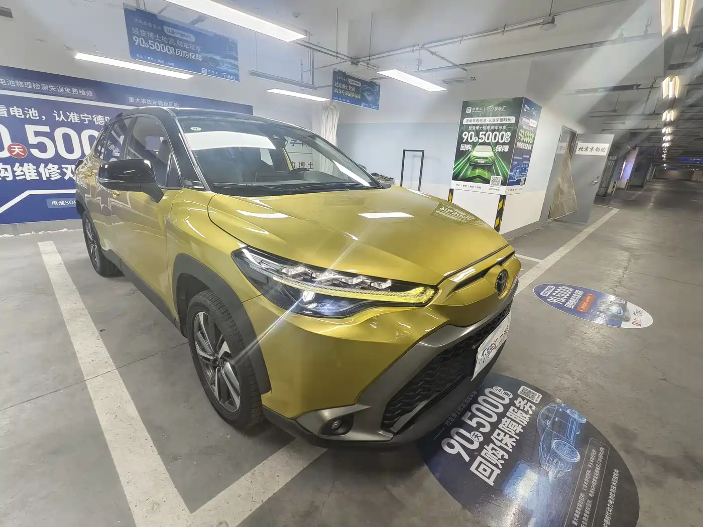 Toyota Frontlander 2022 2.0L CVT Luxury PLUS Edition фото 3