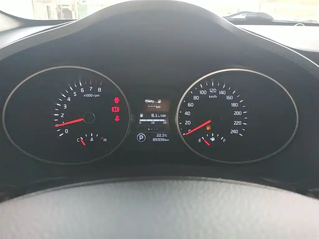 Kia Sportage 2016 2.0L Automatic 2WD GL фото 12