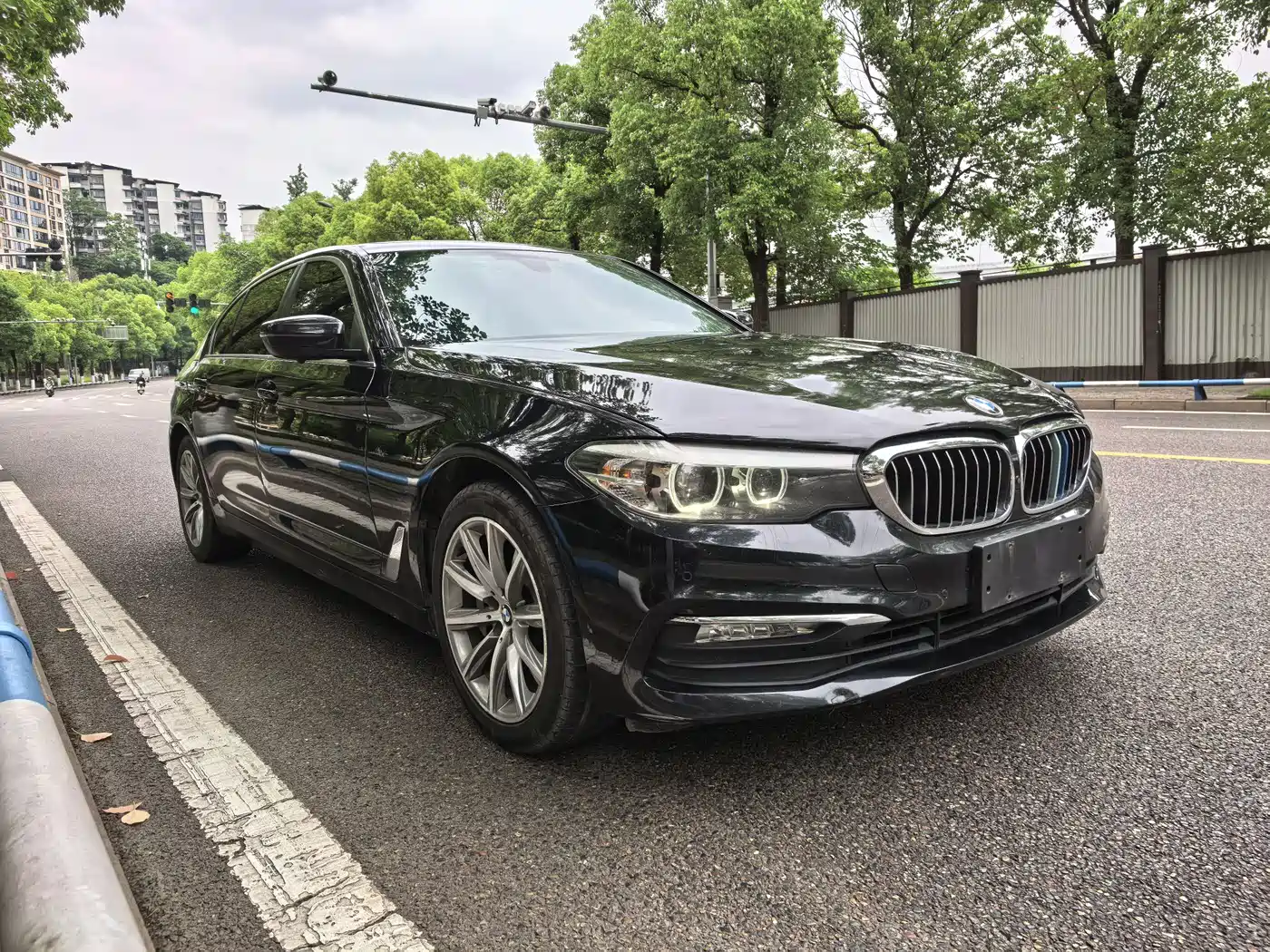 BMW 5 Series 2018 528Li Launch Special Edition фото 3