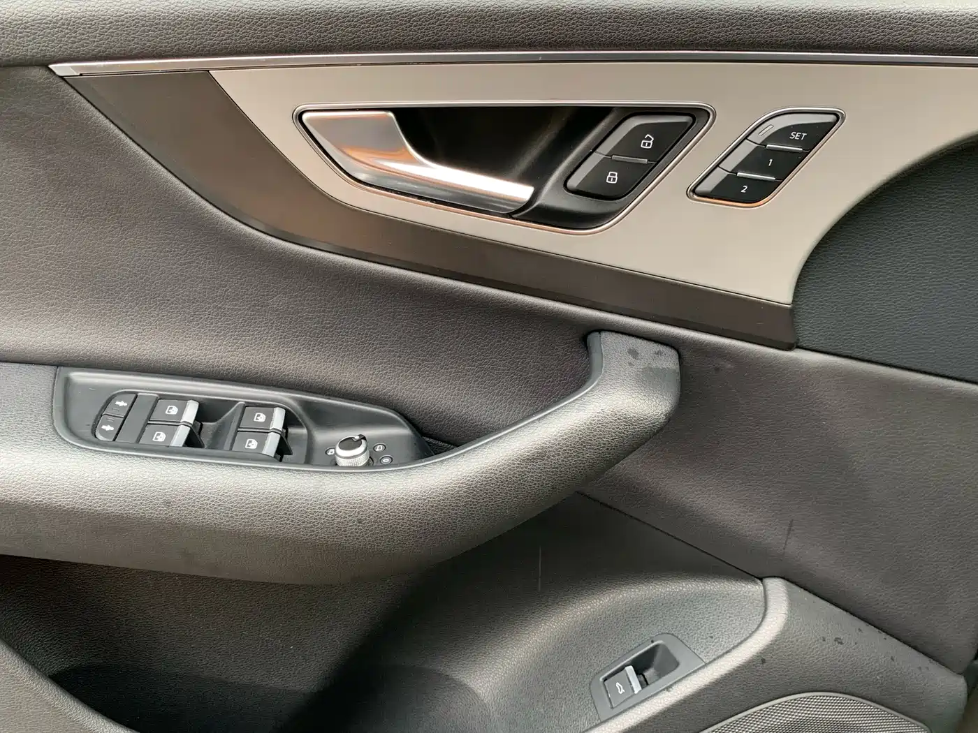 Audi Q7 2018 40 TFSI Comfort фото 22