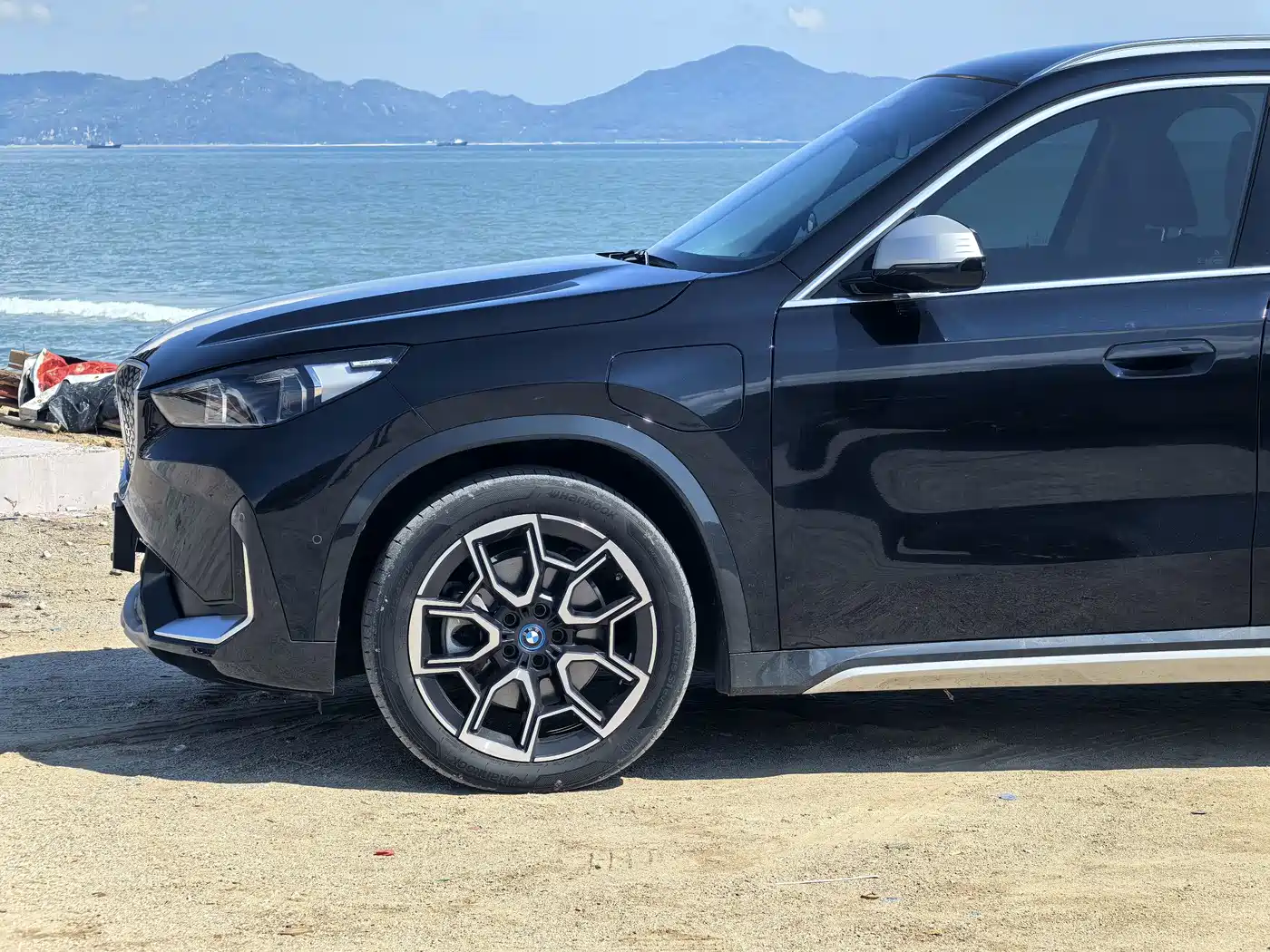 BMW iX1 2024 2023 xDrive30L X Design Package