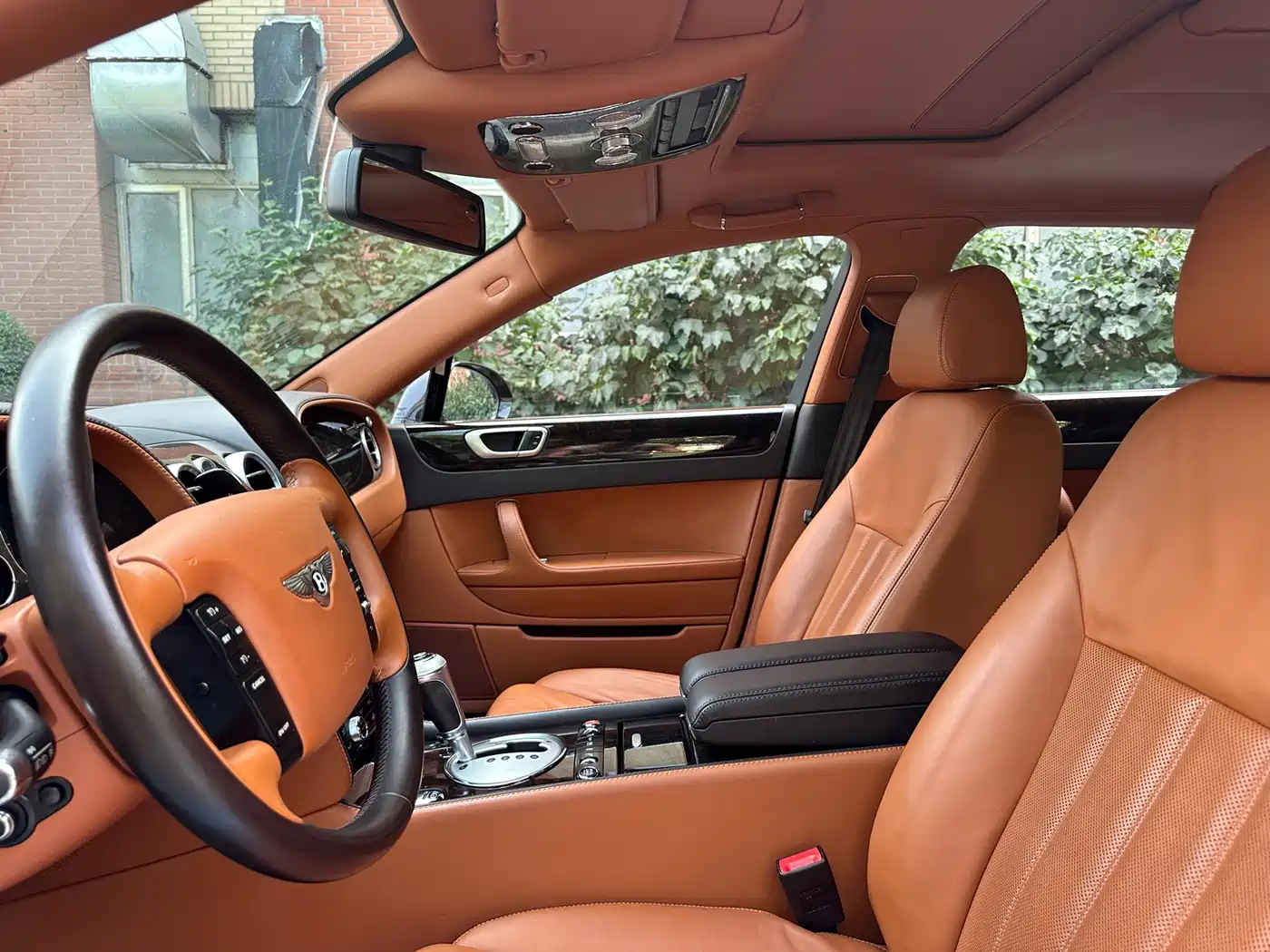 Bentley Flying Spur 2012 2010 6.0T 4-seater Version