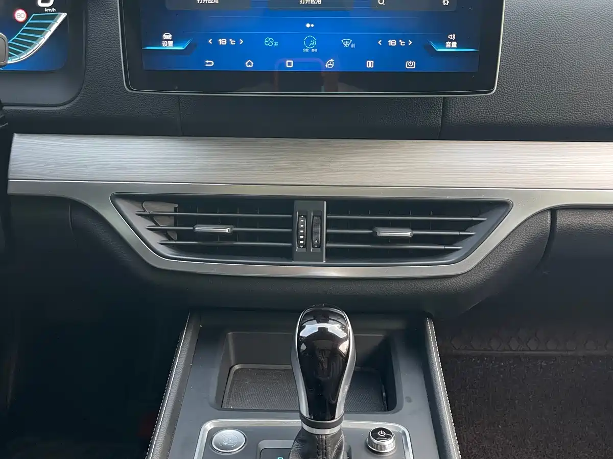 BYD Tang 2019 2019 2.0T Automatic Smart Connect Honor 7-seater China VI
