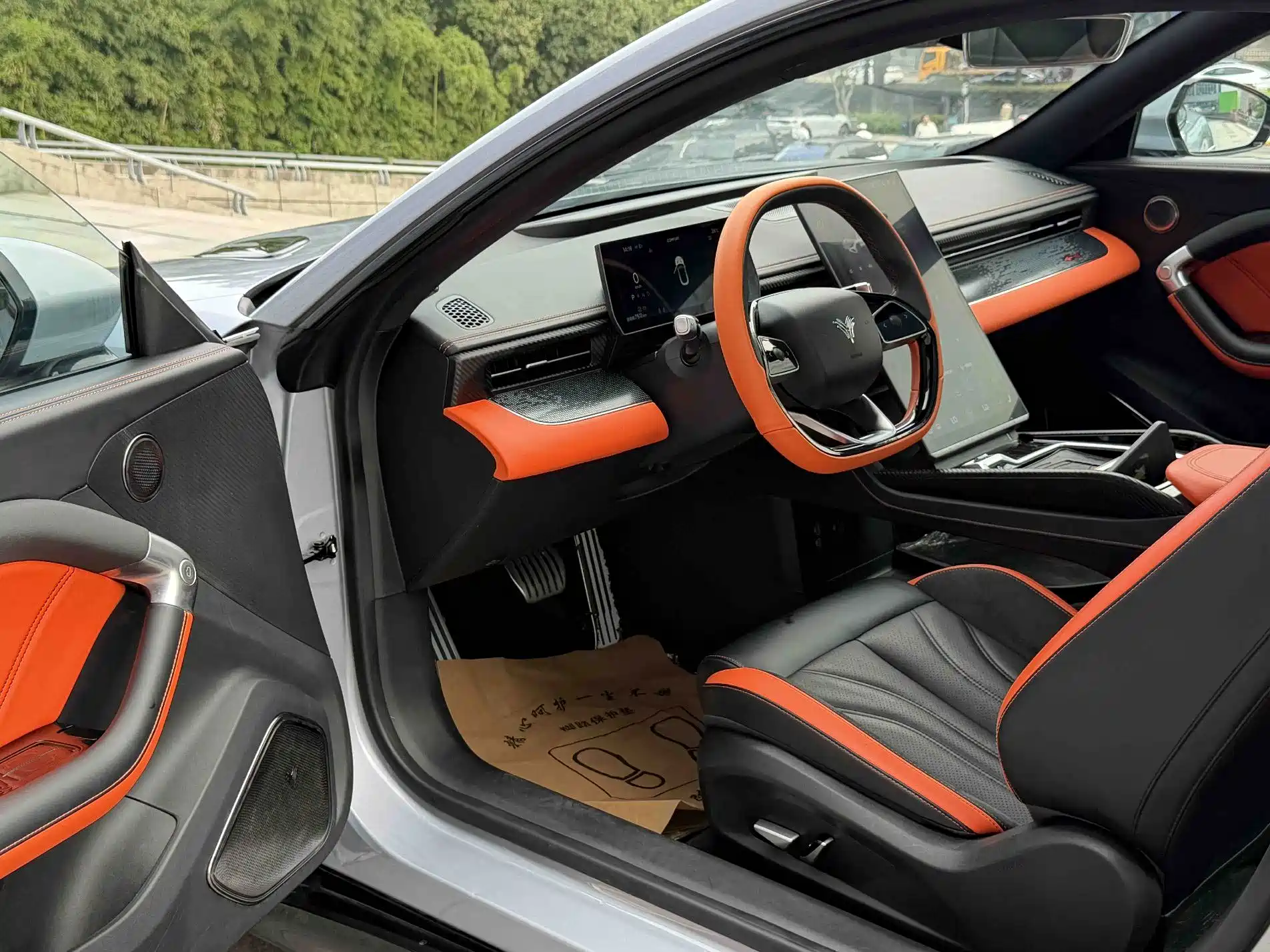 Photo 10 - Nezha Auto Nezha GT