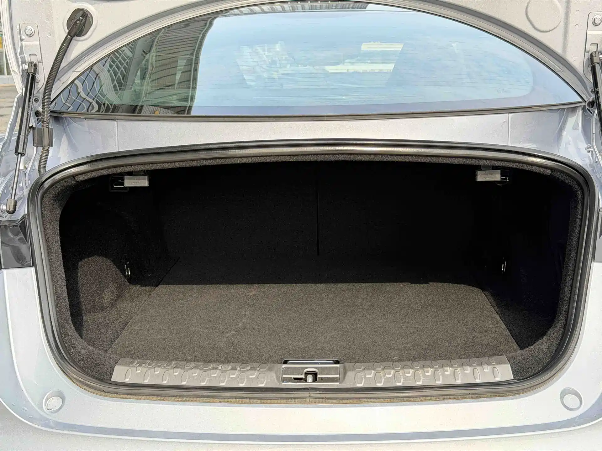 Photo 8 - Nezha Auto Nezha GT