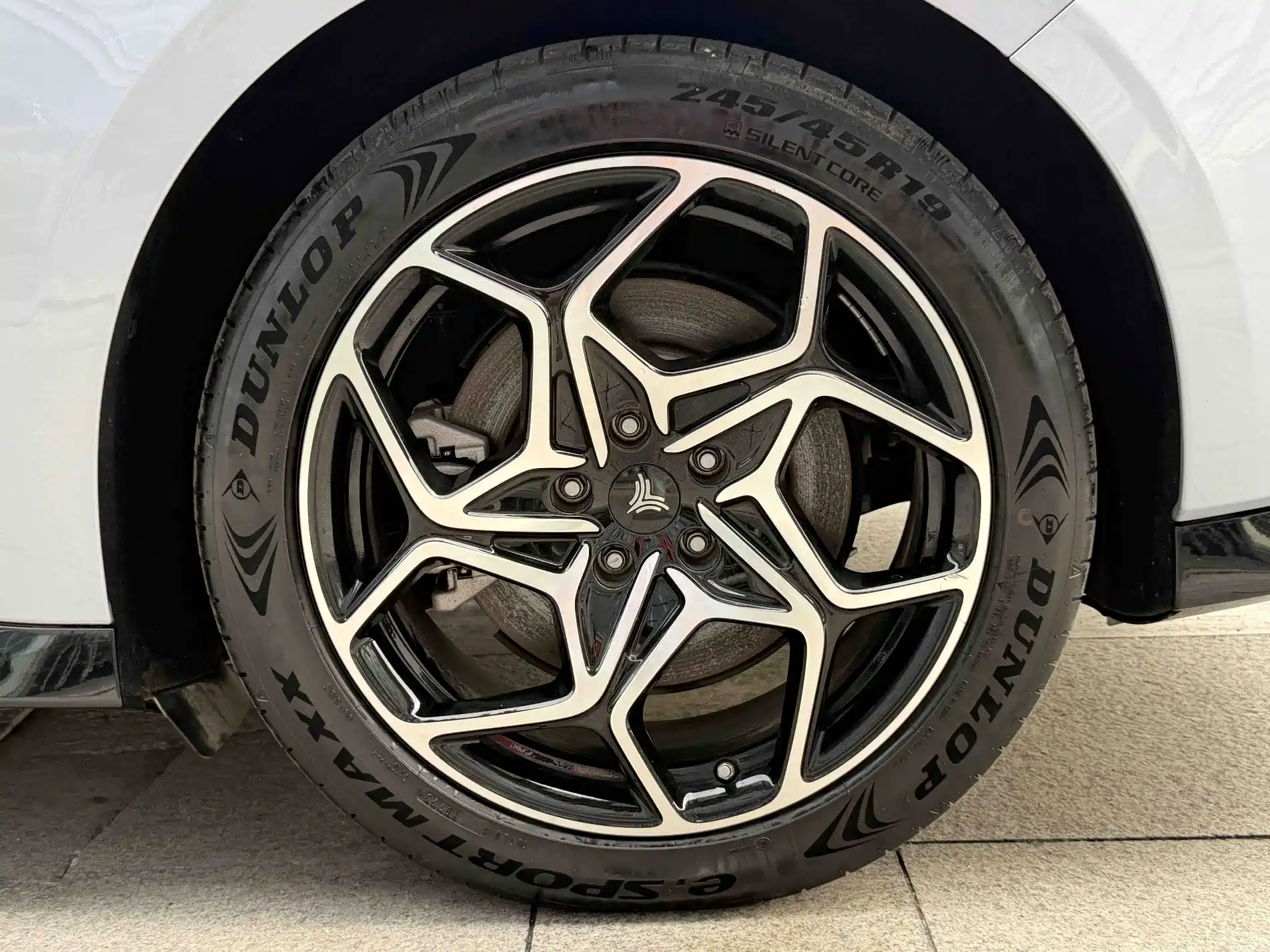 Photo 12 - Nezha Auto Nezha GT