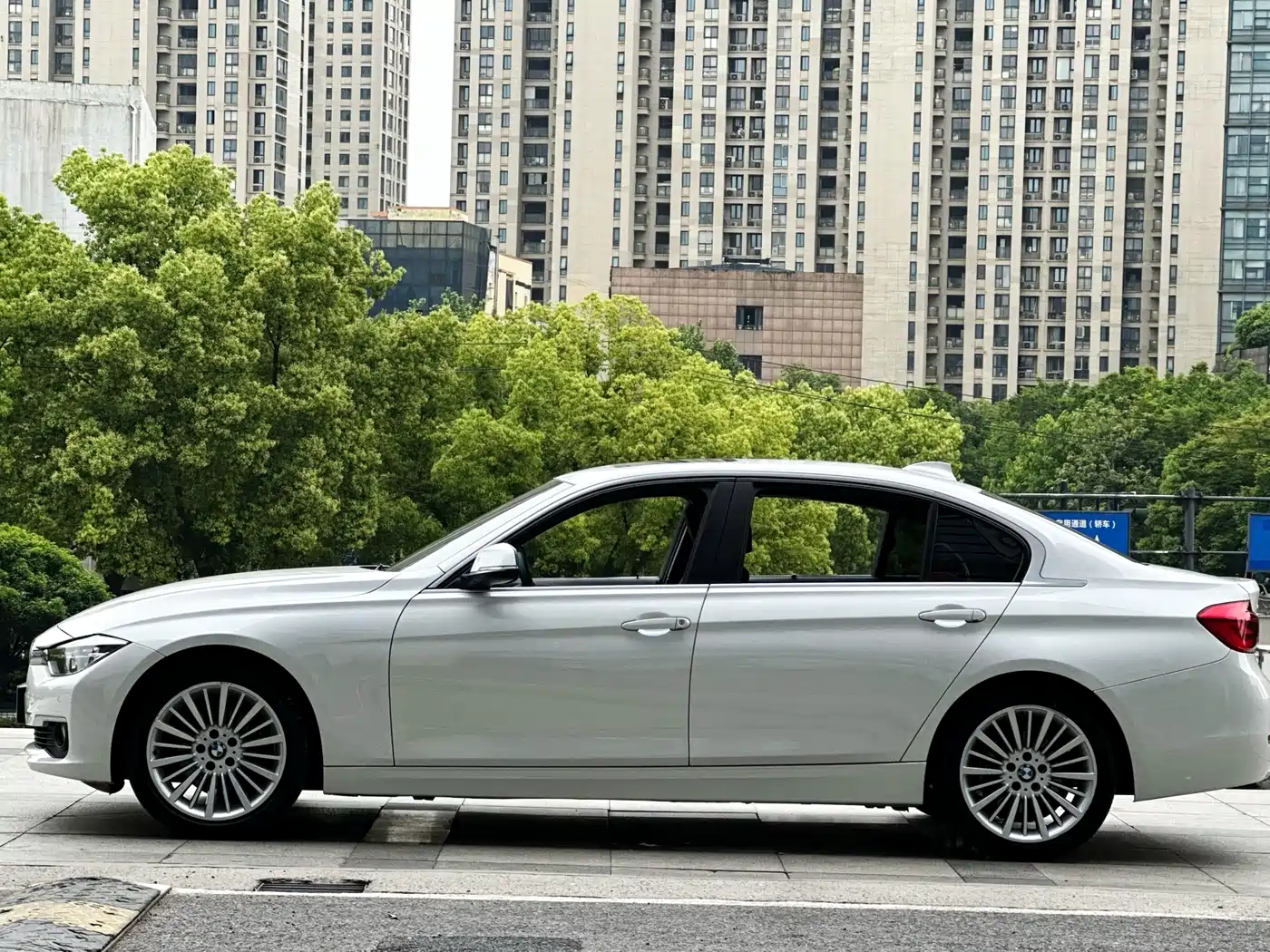 Mercedes-Benz E-Class (Import) 2014 E 200 Coupe фото 10
