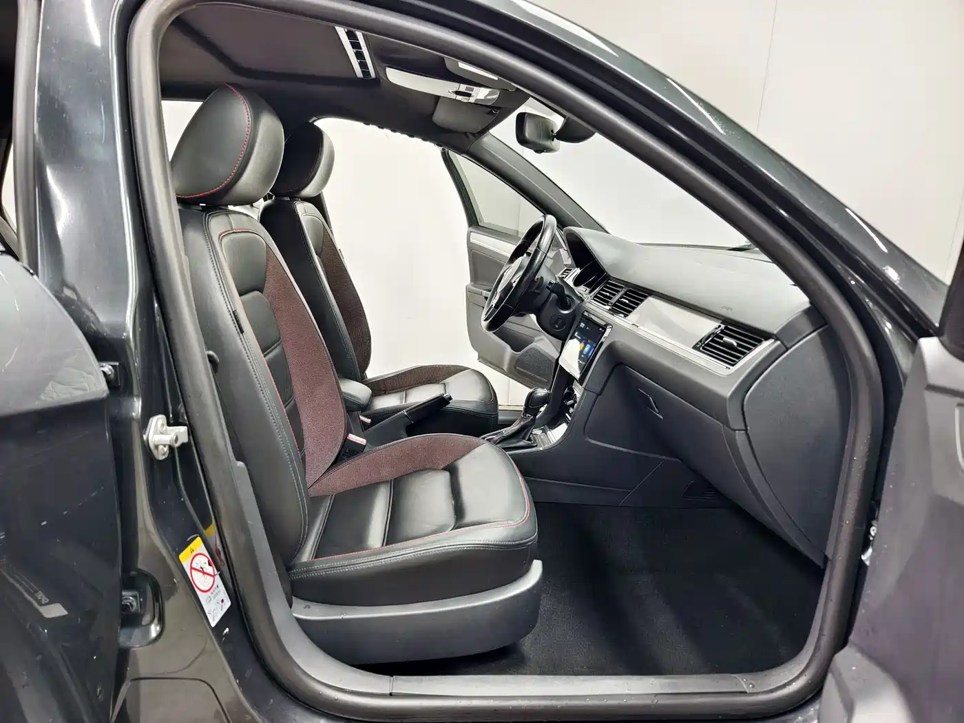 Volkswagen Bora 2014 1.4TSI Automatic Sportline фото 14