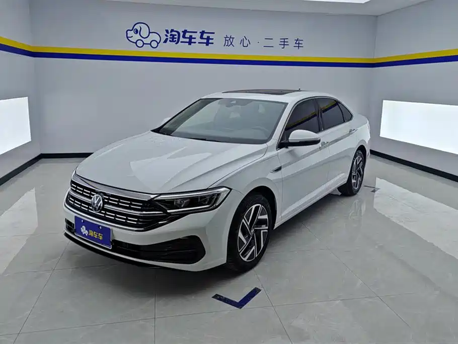 Volkswagen Sagitar 2024 300TSI DSG Surpass Edition