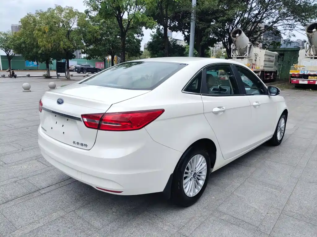 Ford Escort 2015 2015 1.5L Automatic Comfort