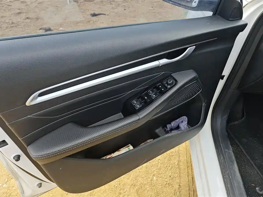 GEELY AUTOMOBILE EMGRAND