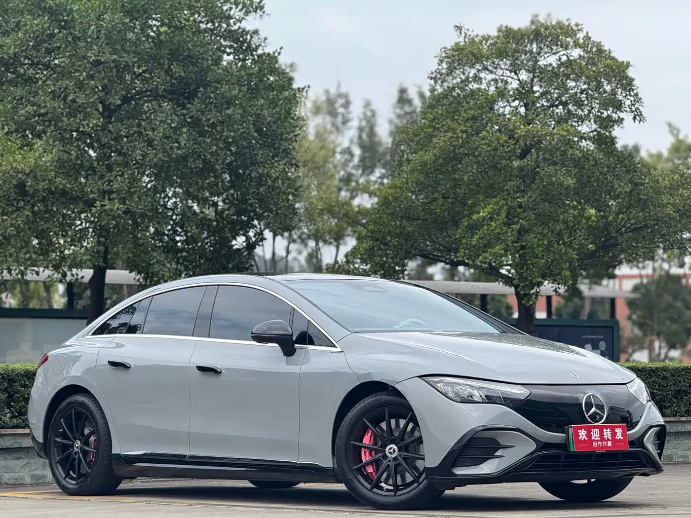 Mercedes-Benz EQE 2022 350 Pioneer Edition фото 3