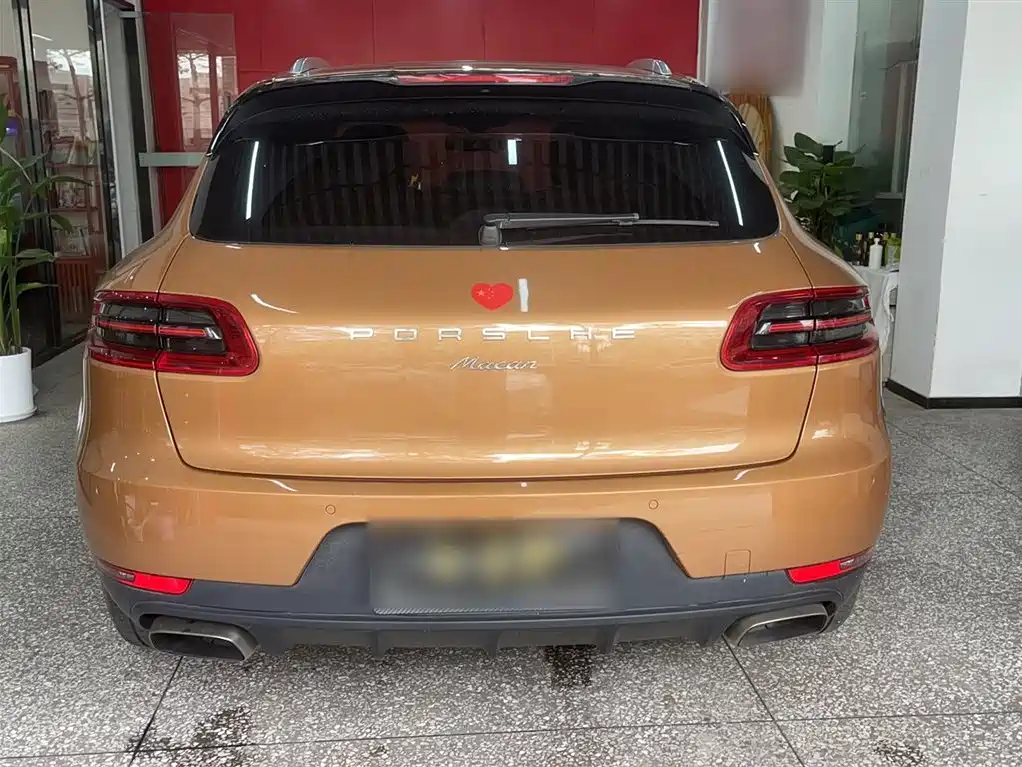 Porsche Macan 2014 Macan 2.0T фото 10