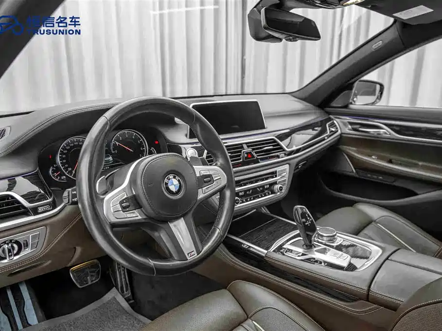 BMW 7 Series 2018 730Li Premium Type M Sport Package фото 12