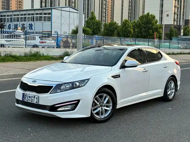 Kia Kia K5 2012 2.0L Automatic DLX Special Edition
