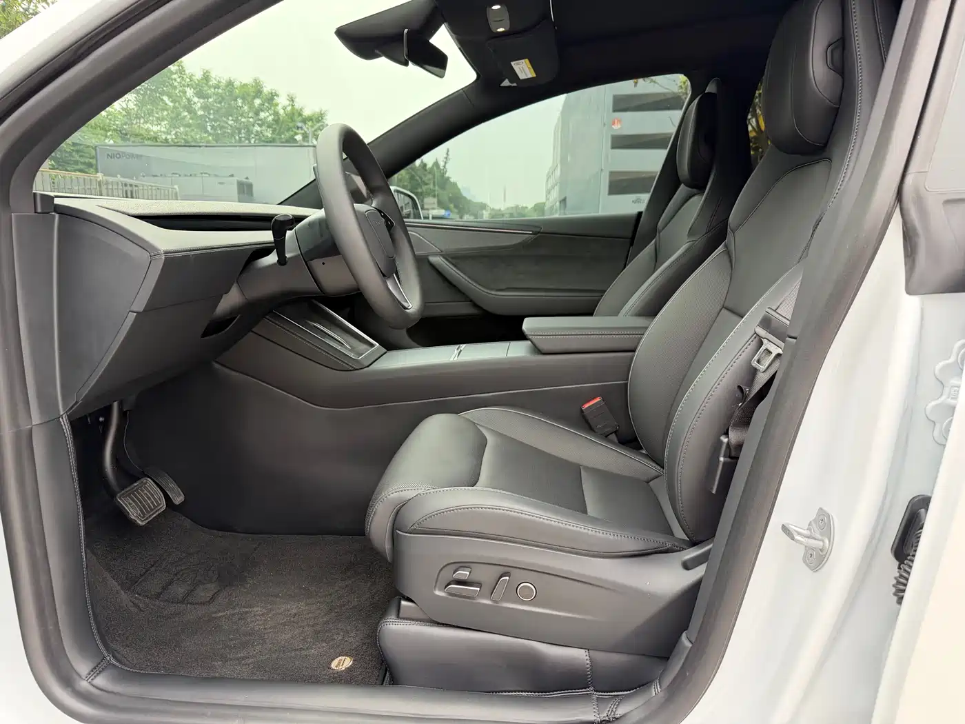 Tesla Model Y L 2025 2025 Facelift Long Range AWD