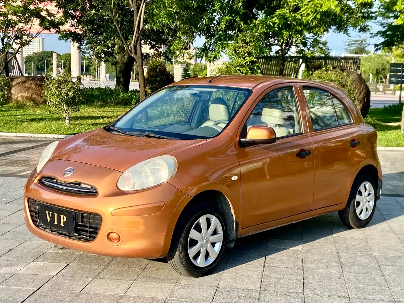 Nissan March 2011 2010 1.5L Automatic Easy Shine Edition