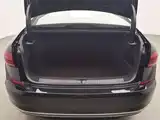 Photo 16 - Volkswagen Passat