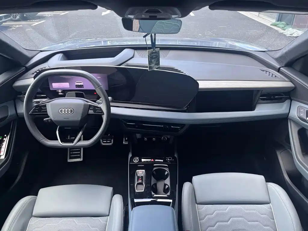 Audi Q6L e-tron 2026 2025 Model Pioneer Edition