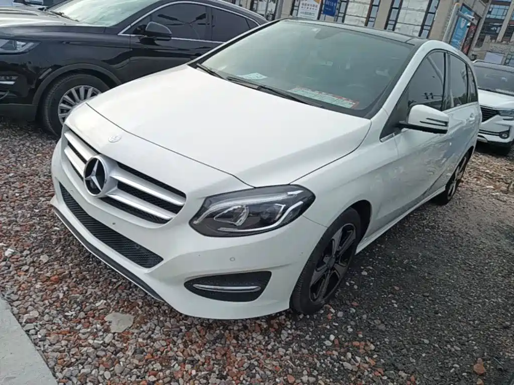 Mercedes-Benz B-Class 2015 — пригон из Китая