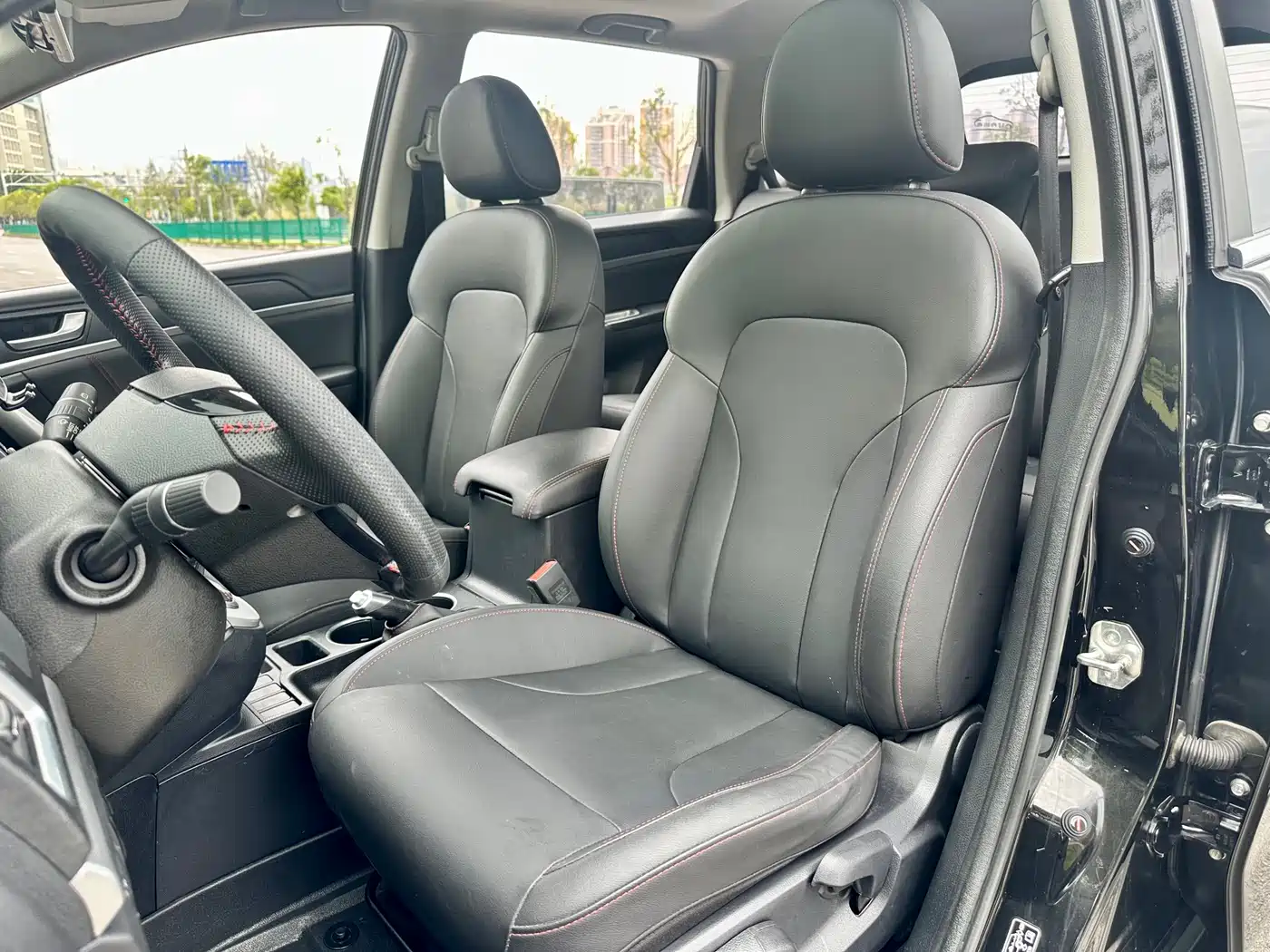 Haval M6 2019 1.5T Manual 2WD Elite Type China V фото 22